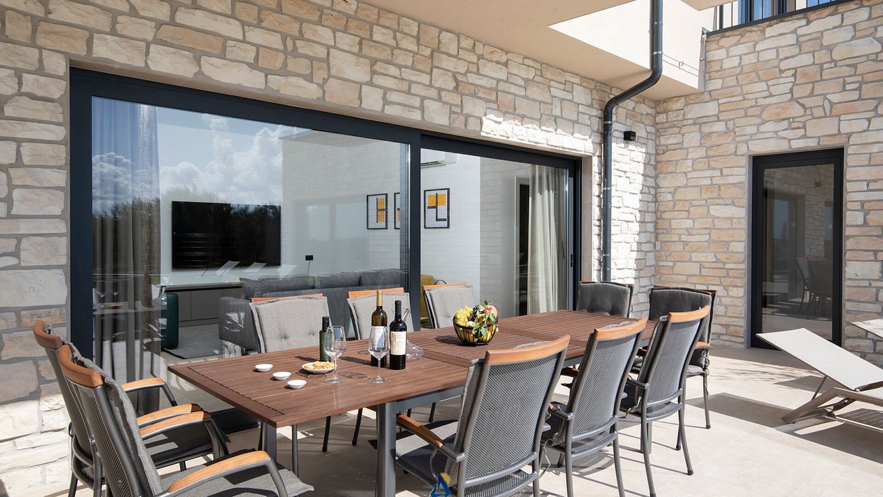 Photo of Outdoor in Bale