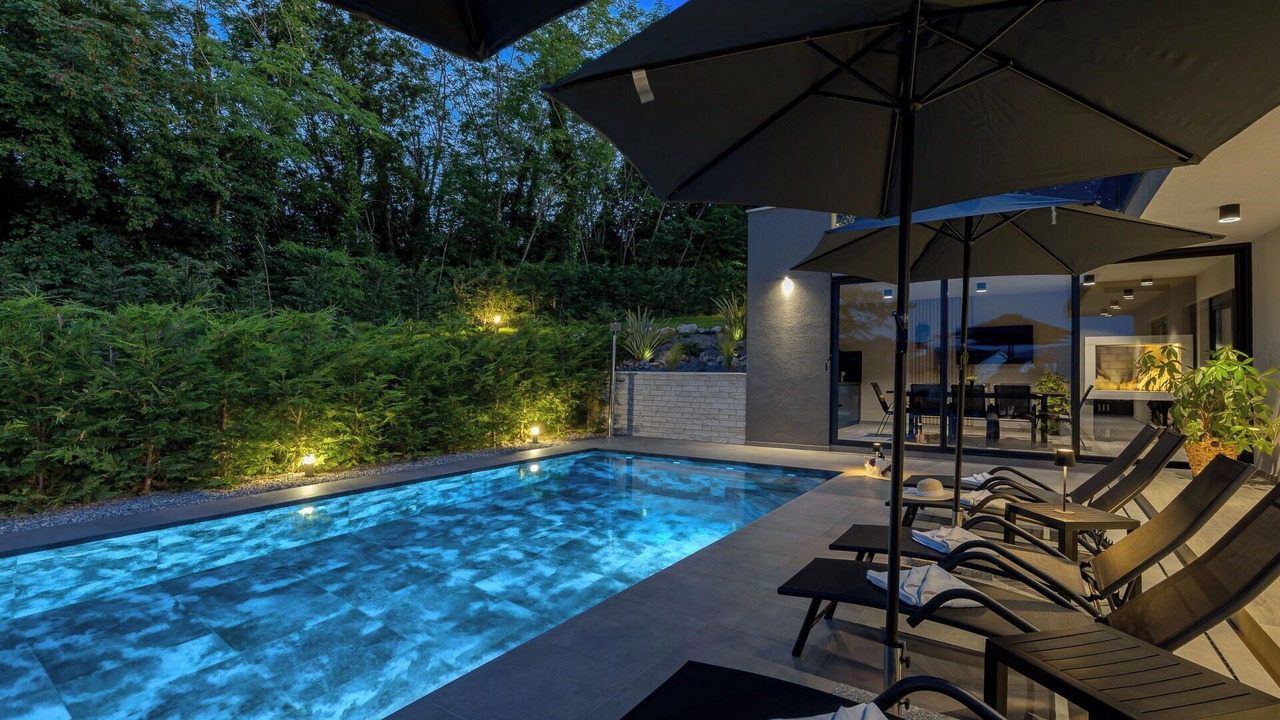 Photo of Outdoor in Sumber