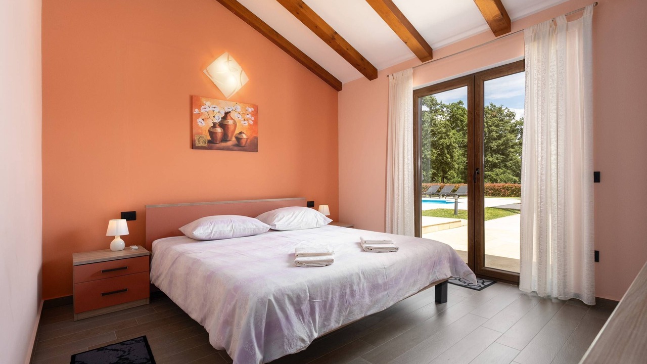 Photo of Bedroom in Katun