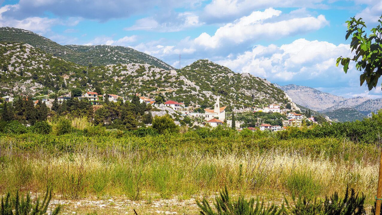 Photo of Others in Ploce