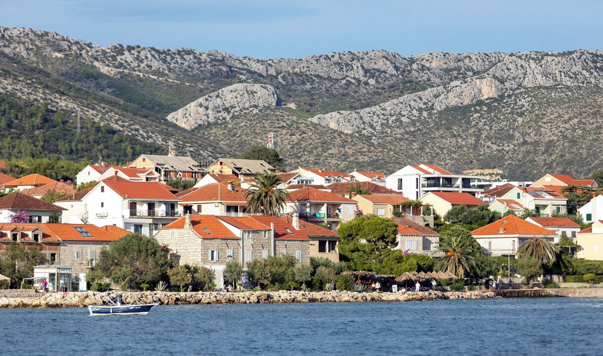 Photo of Others in Ploce