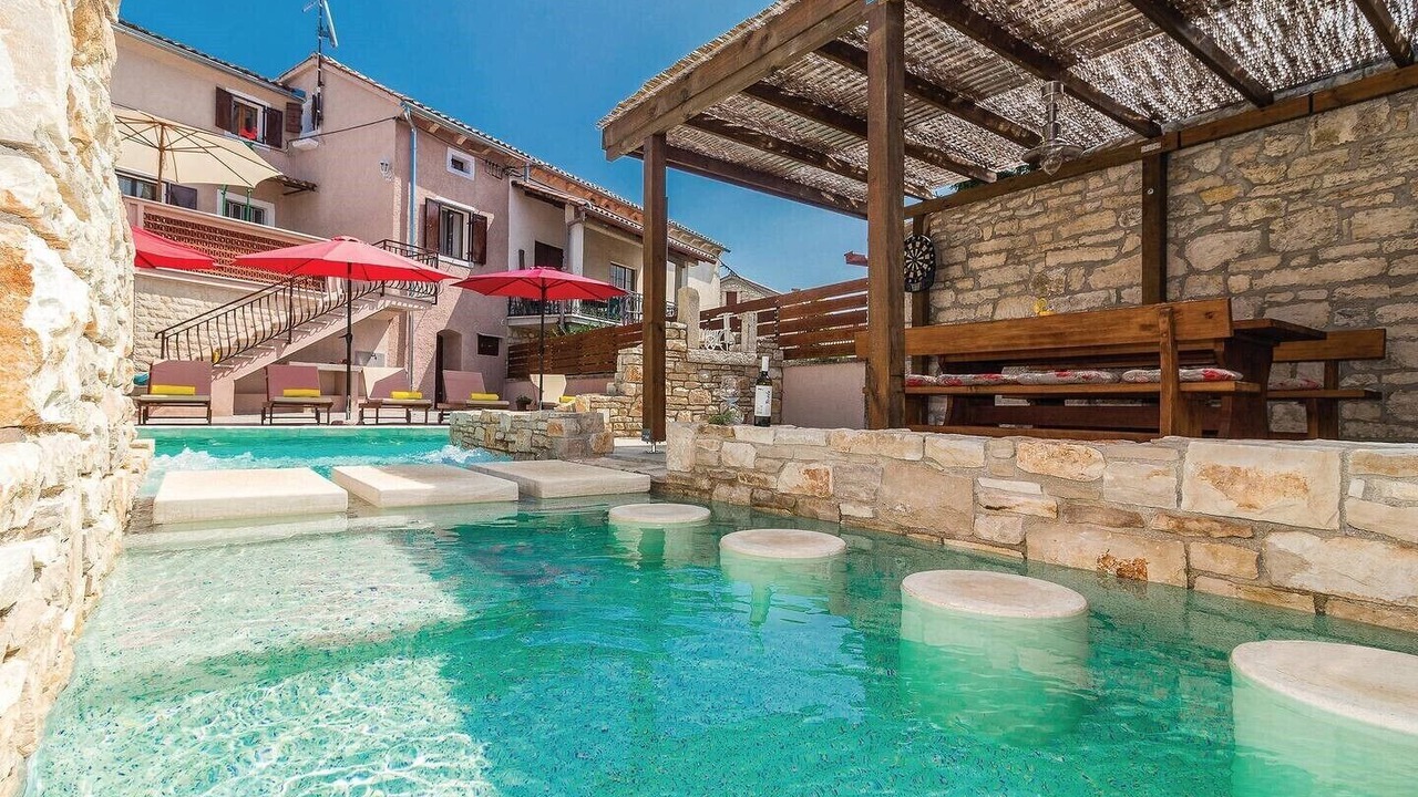 Photo of Outdoor in Peresiji