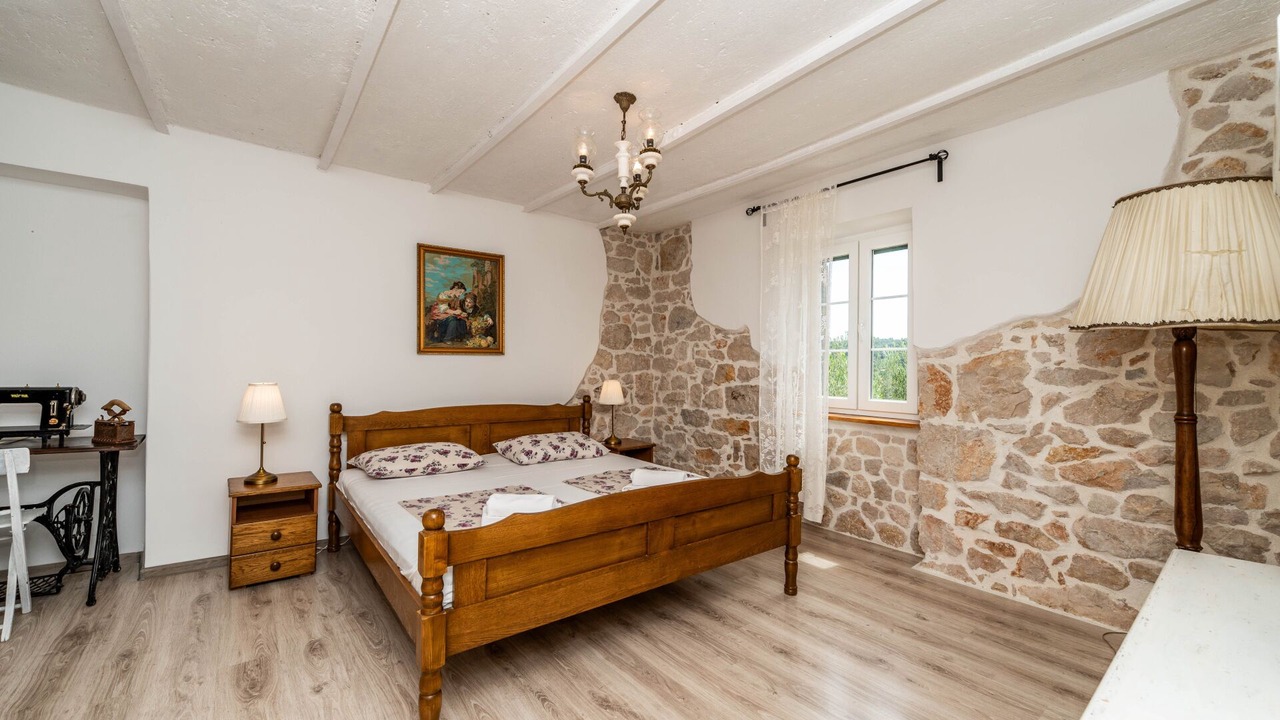 Photo of Bedroom in Supetarska Draga