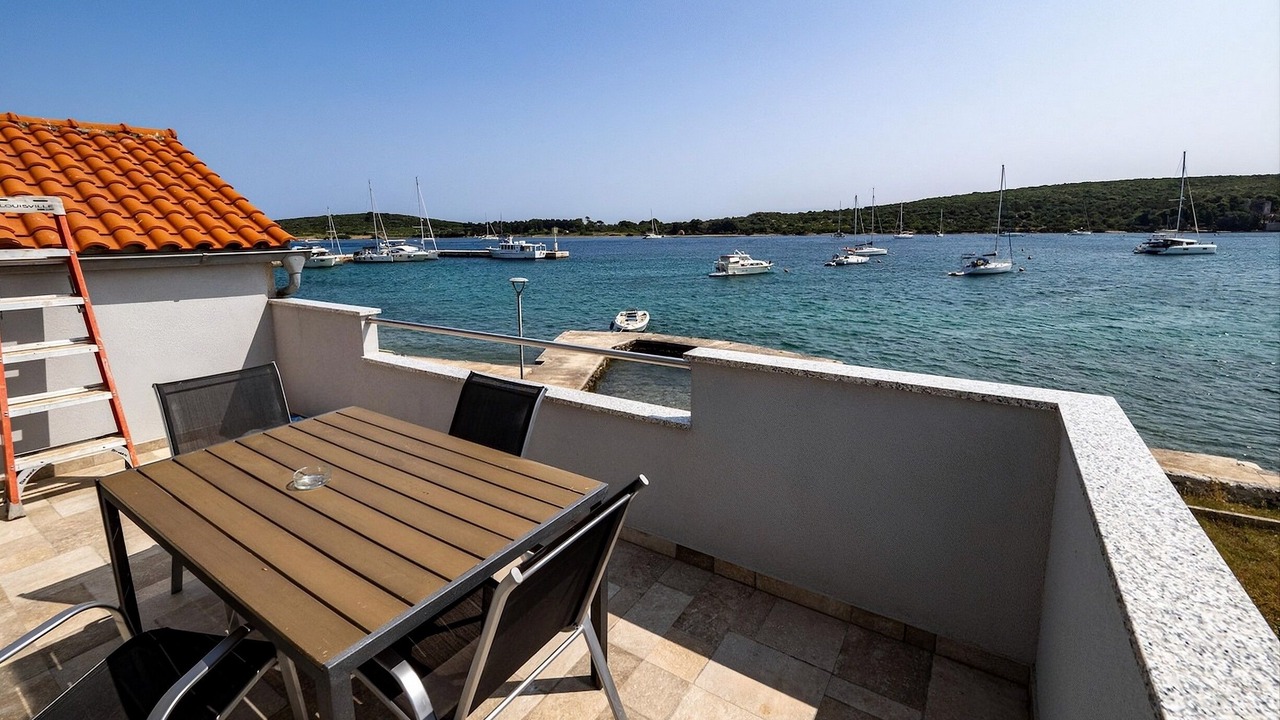 Photo of Patio Balcony in Ilovik