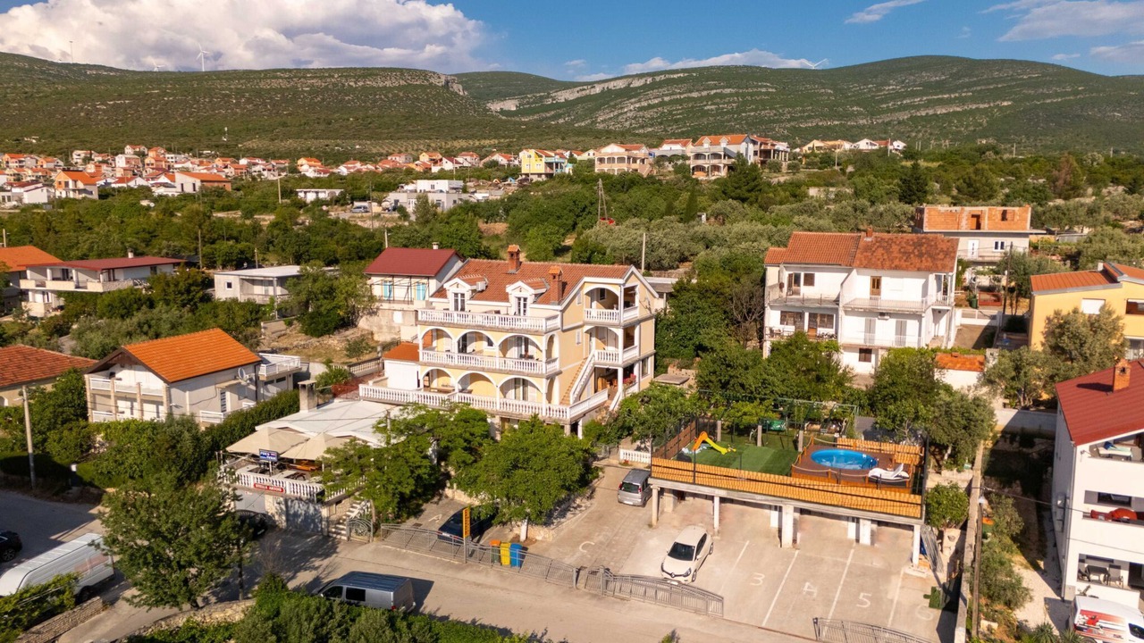 Photo of Outdoor in Gornji Karin