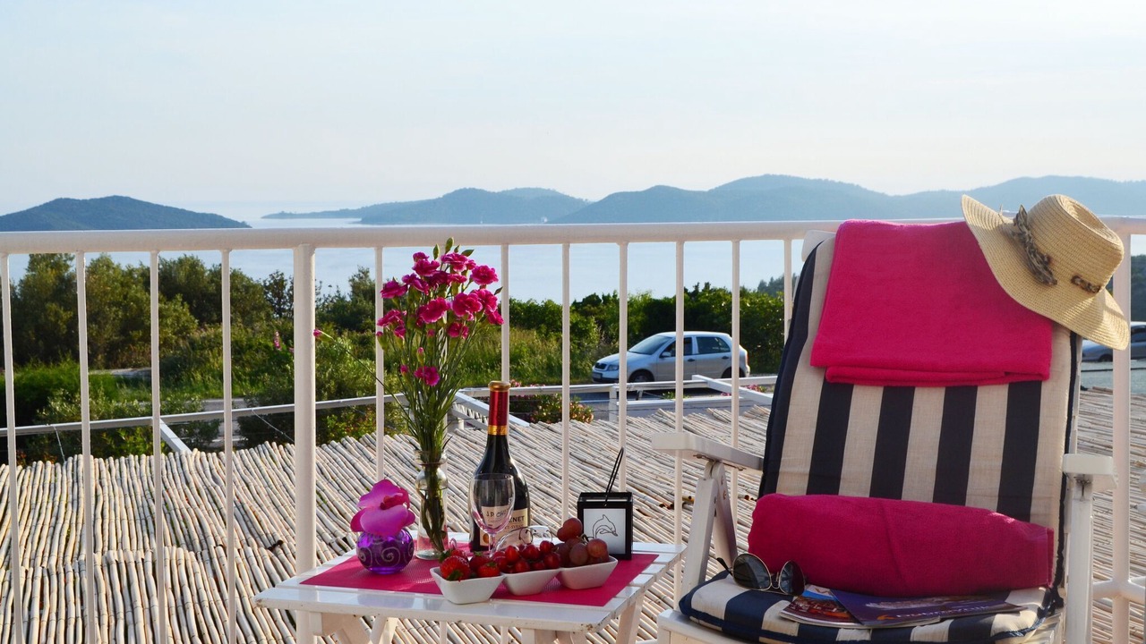 Photo of Patio Balcony in Brsecine