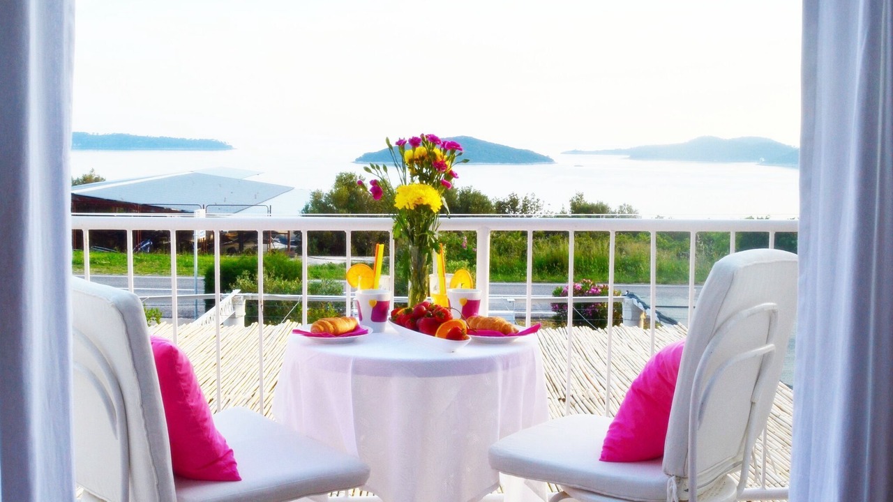 Photo of Patio Balcony in Brsecine
