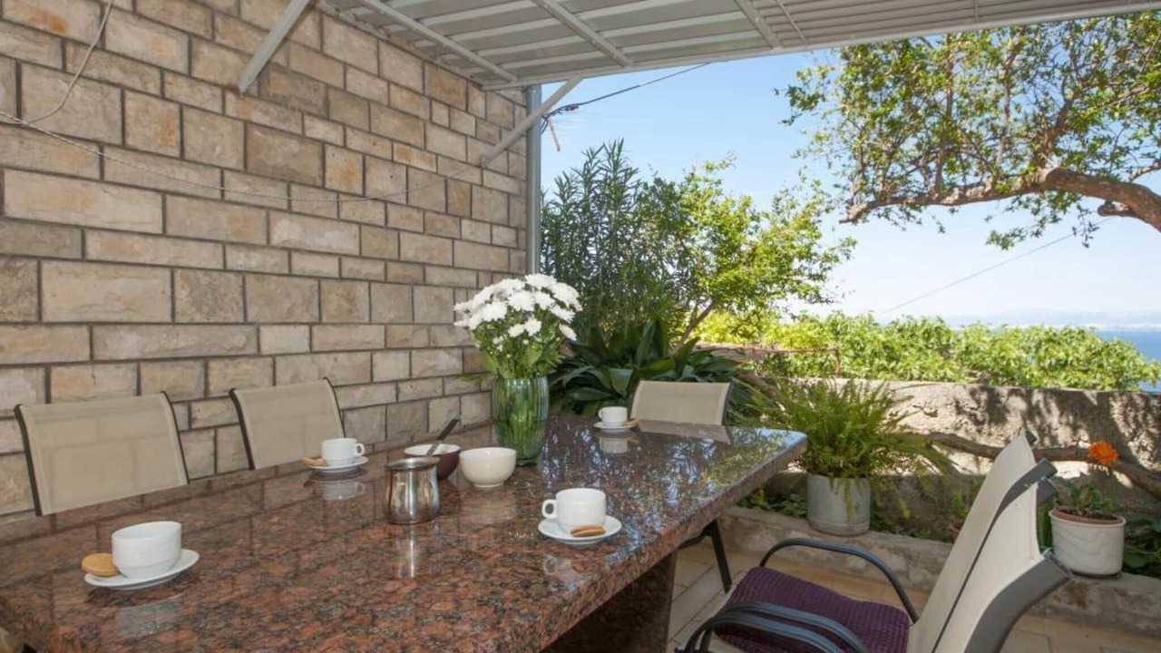 Photo of Patio Balcony in Splitska