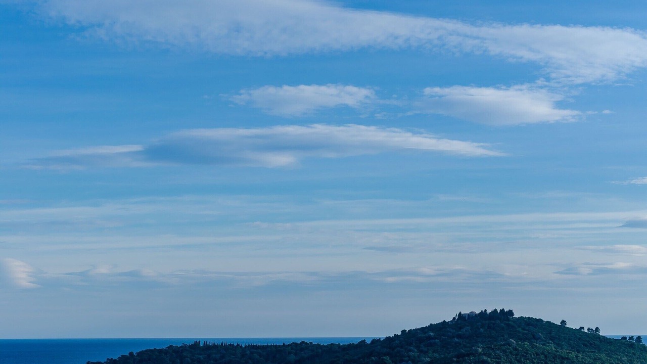 Photo of Others in Ploce