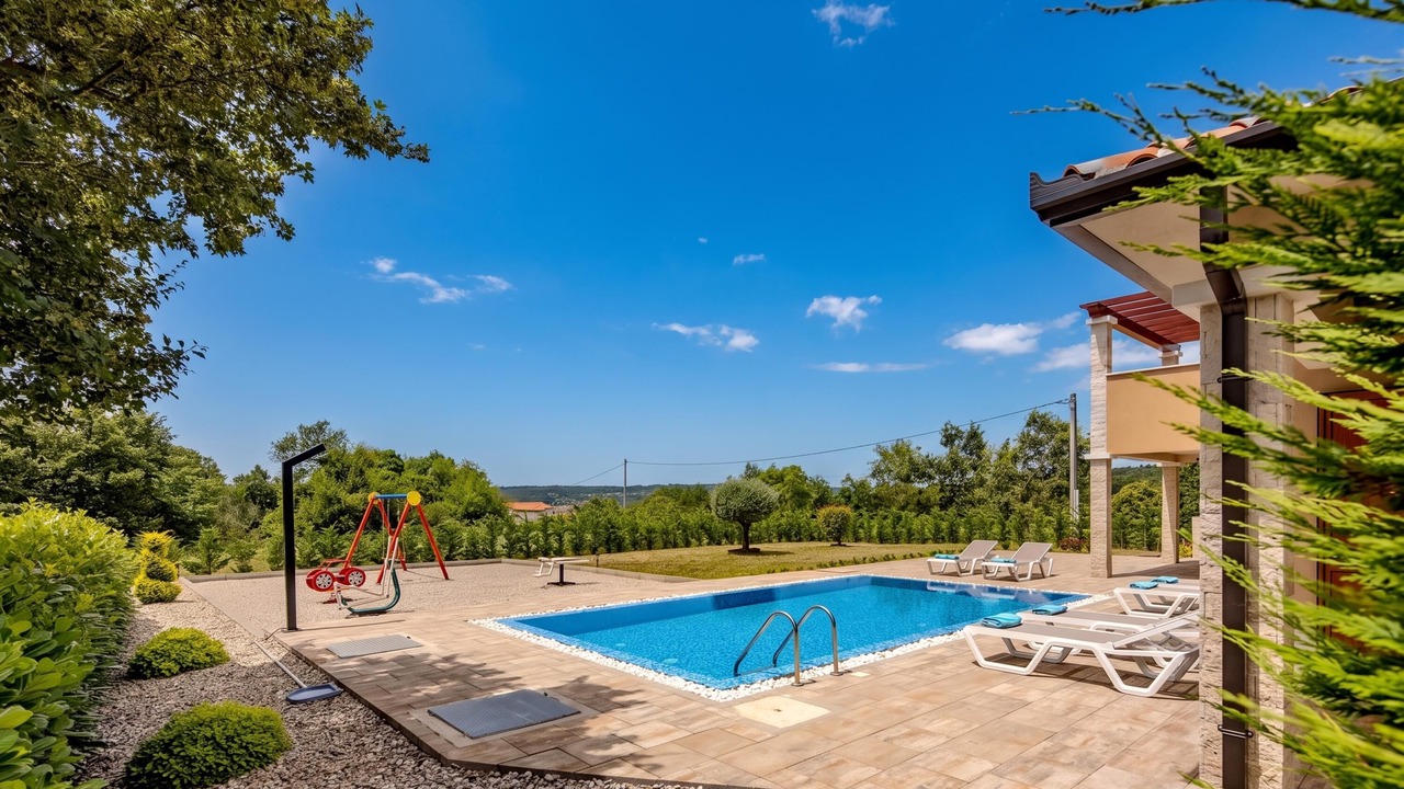 Photo of Outdoor in Paradiz