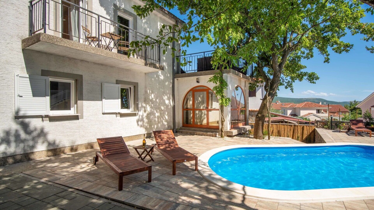 Photo of Outdoor in Kornic