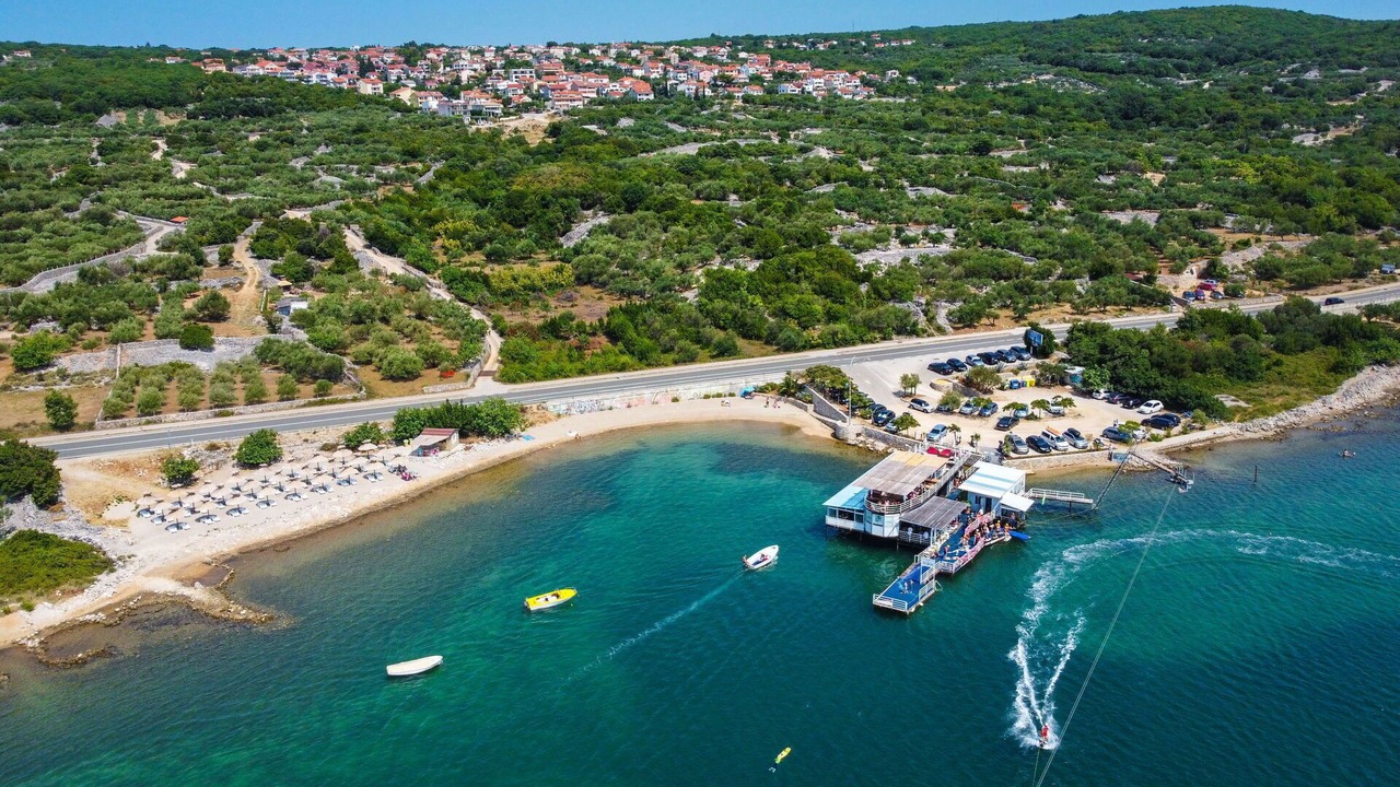 Photo of Outdoor in Kornic