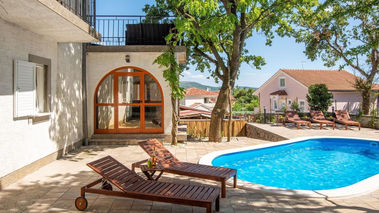 Photo of Outdoor in Kornic