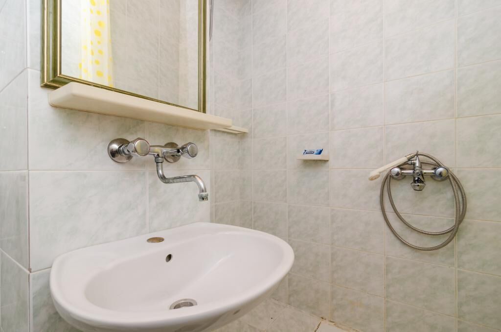 Photo of Bathroom in Drace