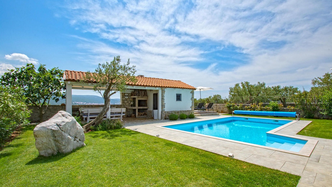 Photo of Outdoor in Kornic