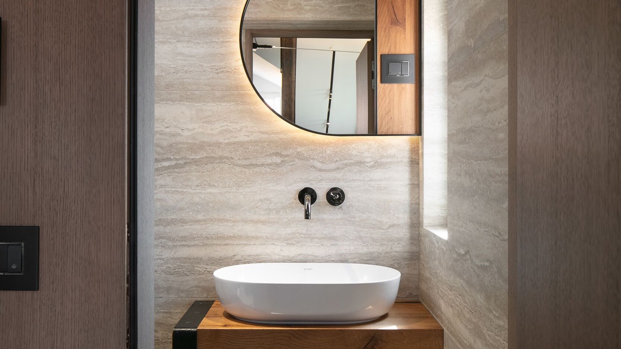 Photo of Bathroom in Pile