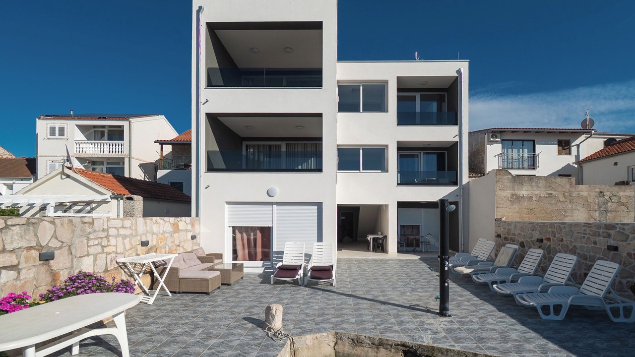 Photo of Outdoor in Betina