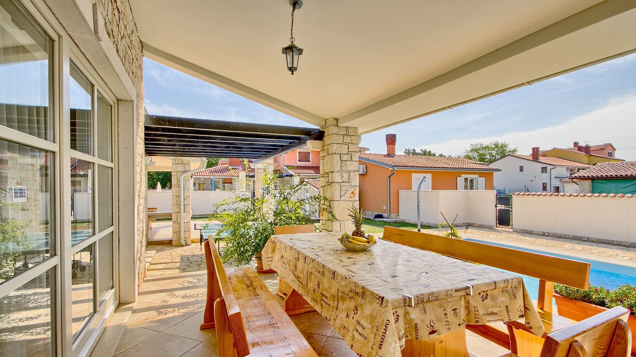 Photo of Outdoor in Gajana