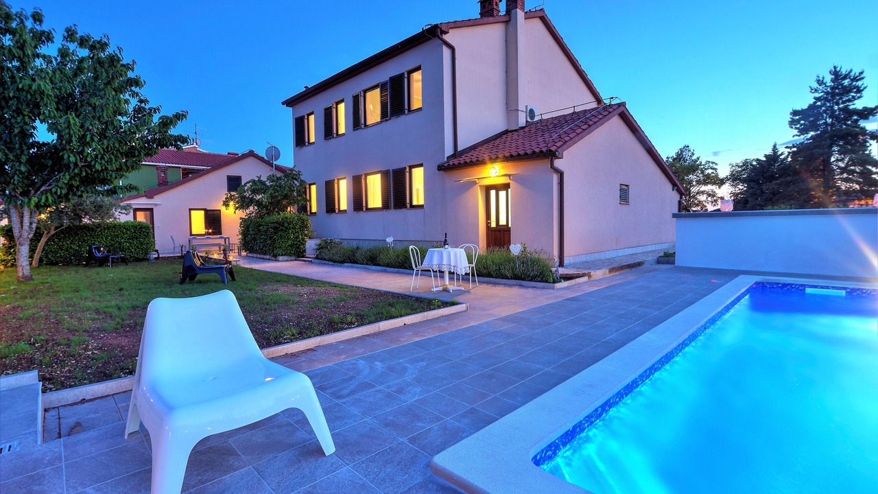 Photo of Outdoor in Valbandon