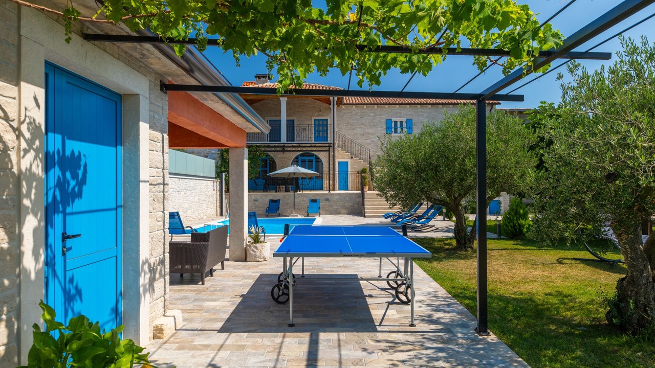 Photo of Outdoor in Cepic