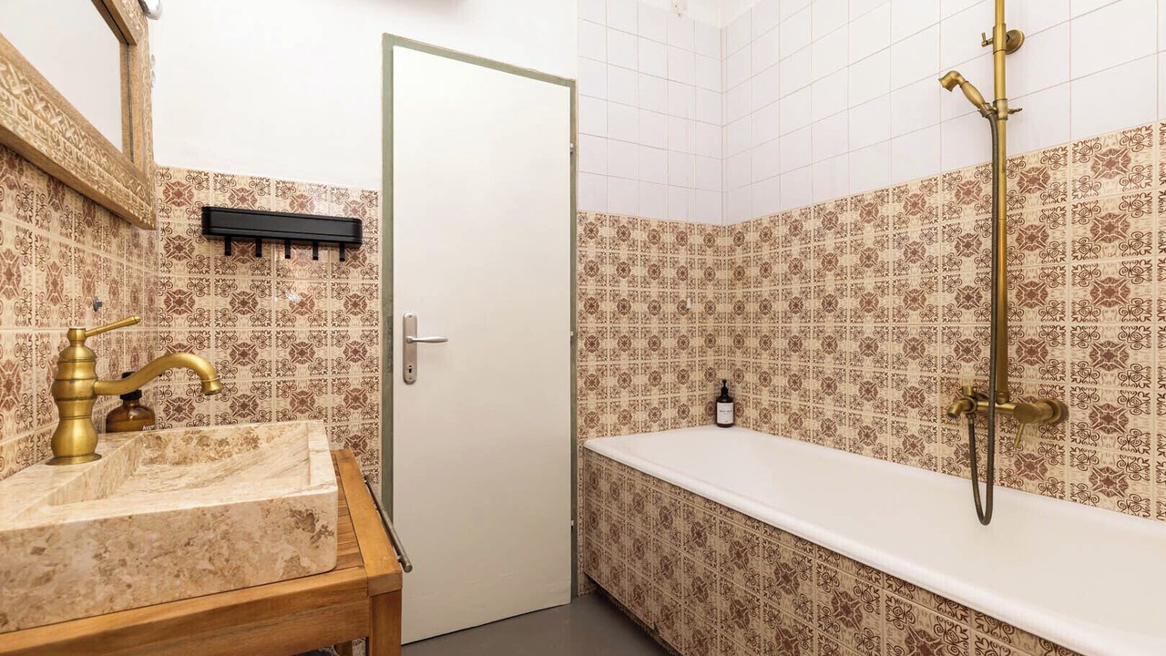 Photo of Bathroom in Cove Murtar