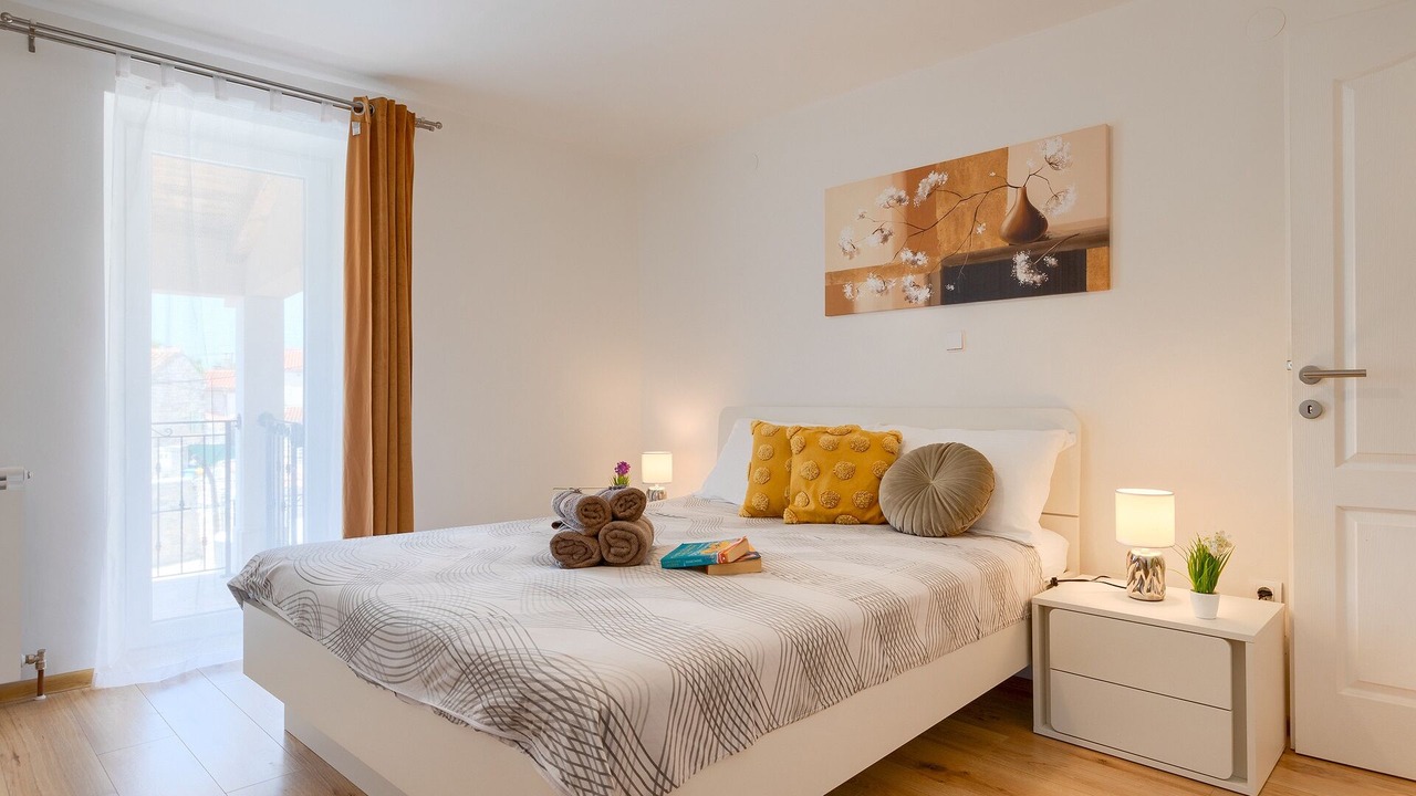 Photo of Bedroom in Gajana