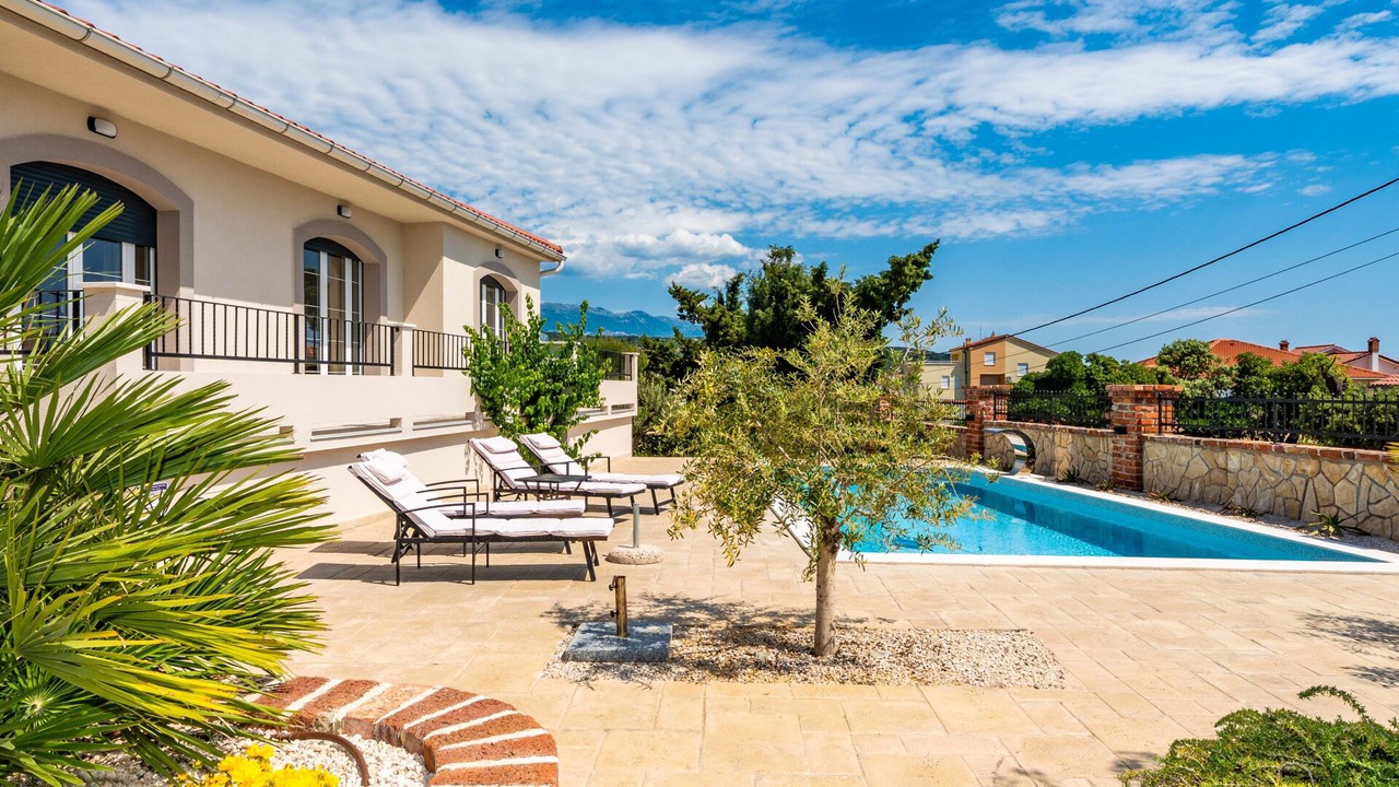 Photo of Outdoor in Barbat na Rabu