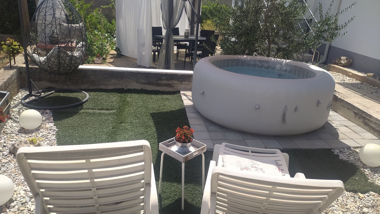 Photo of Patio Balcony in Diklo