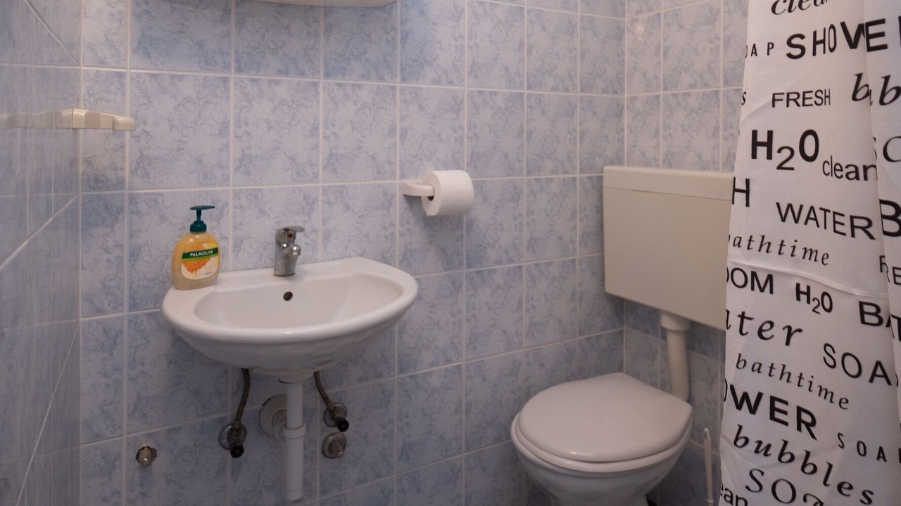 Photo of Bathroom in Pakostane