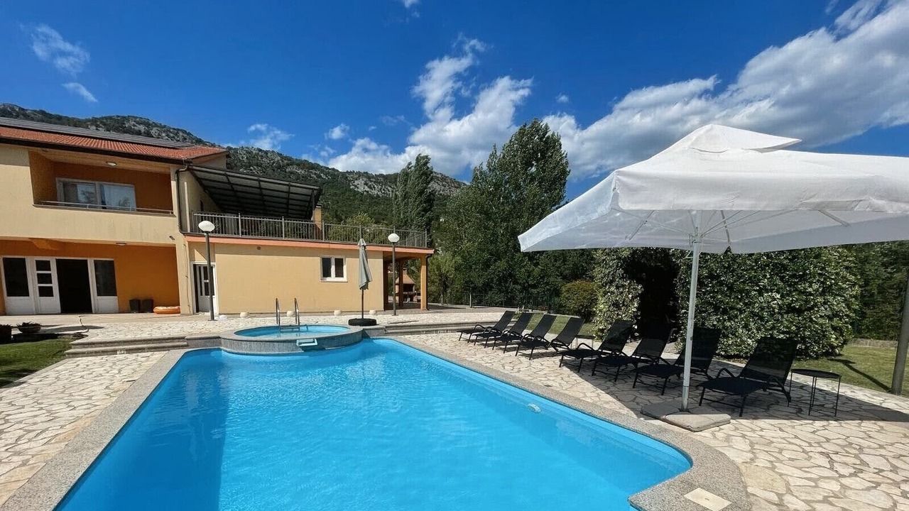 Photo of Outdoor in Dusina