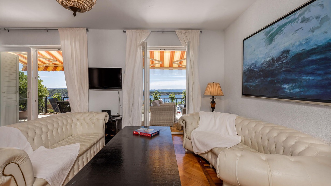Photo of Bedroom in Banjol