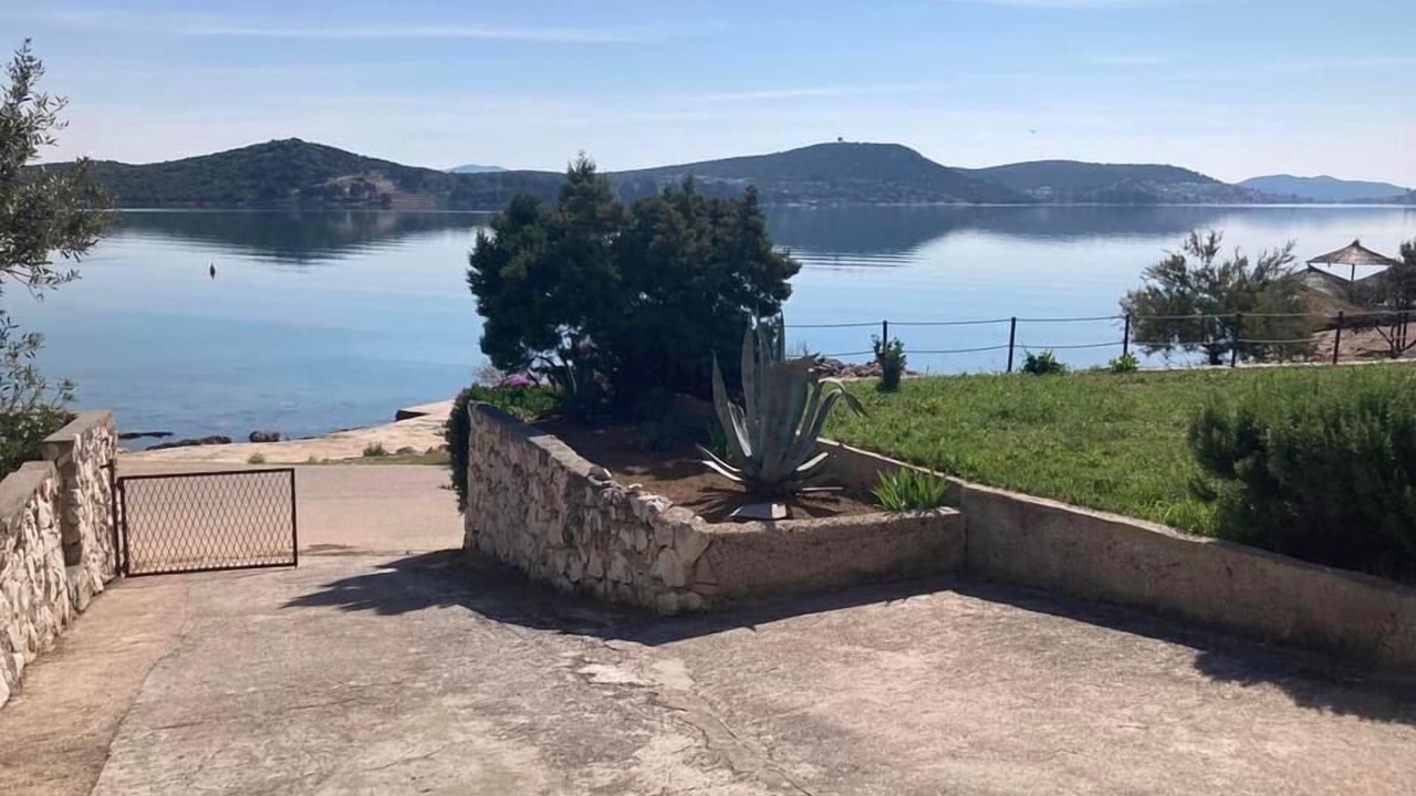Photo of Outdoor in Betina