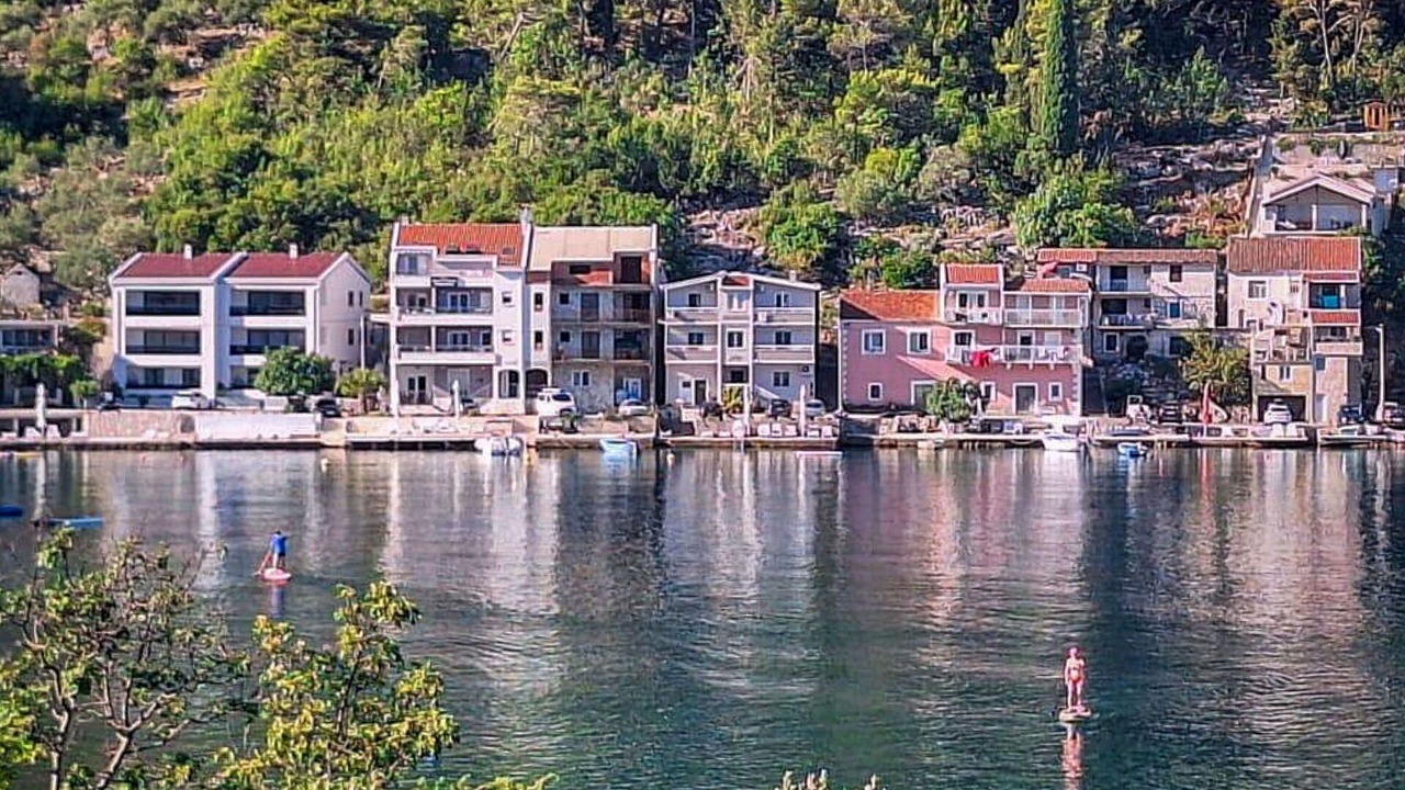Photo of Outdoor in Blace
