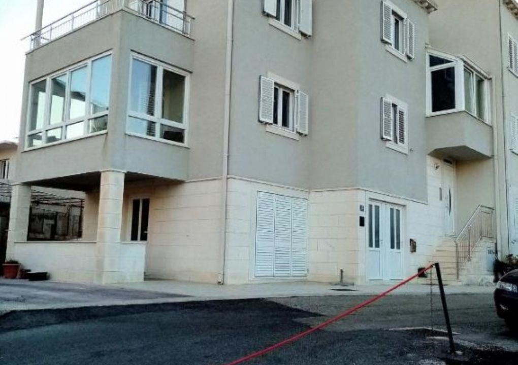Photo of Outdoor in Babin Kuk