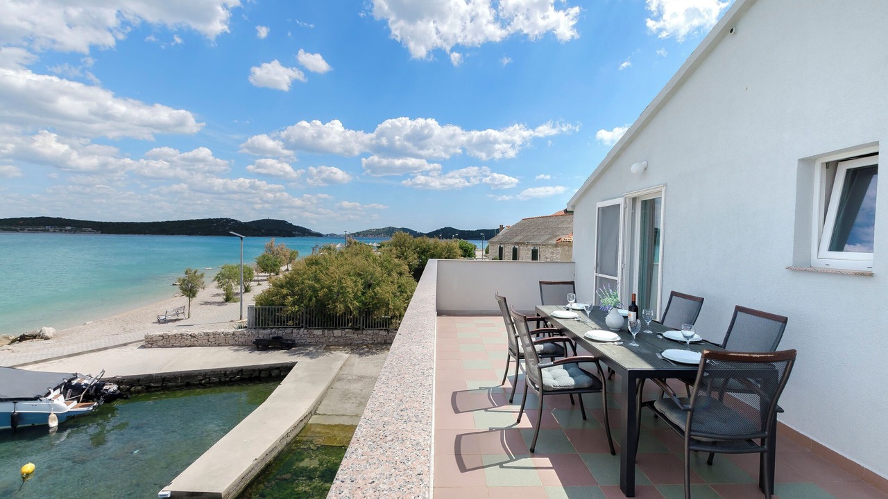 Photo of Outdoor in Betina