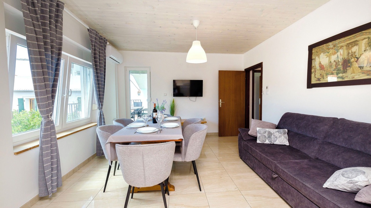 Photo of Livingroom in Betina