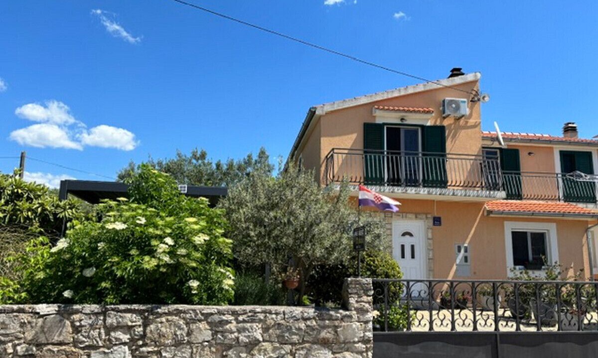 Photo of Outdoor in Bristane