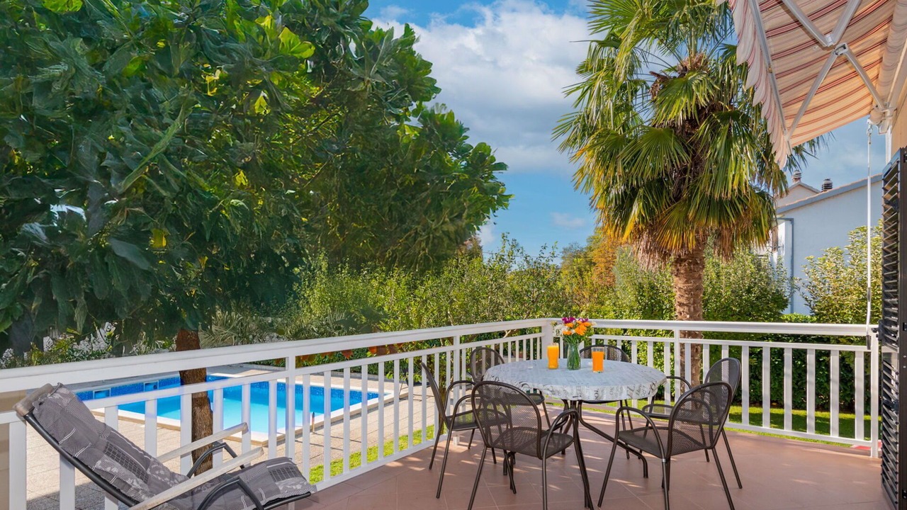 Photo of Patio Balcony in Donji Prolozac