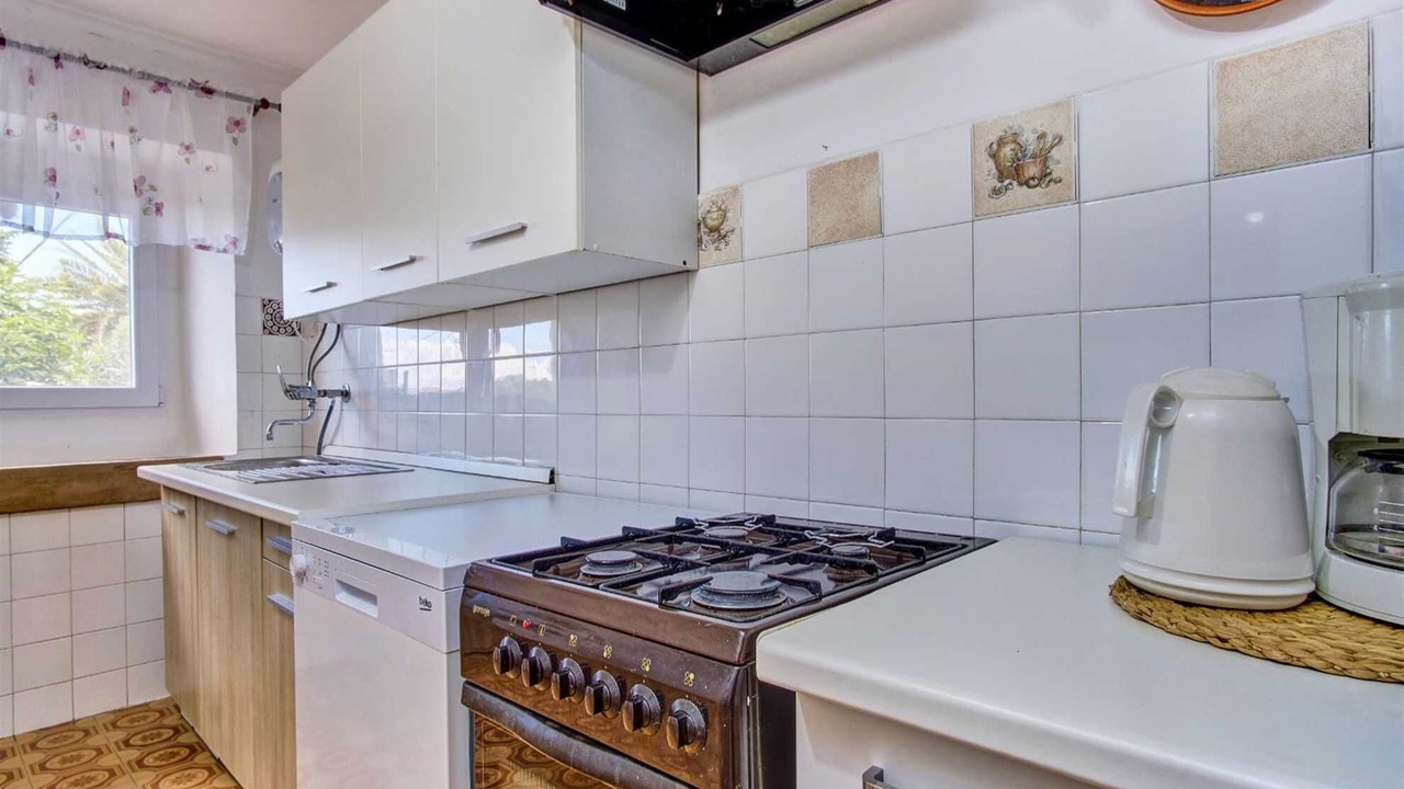 Photo of Kitchen in Cove Murtar