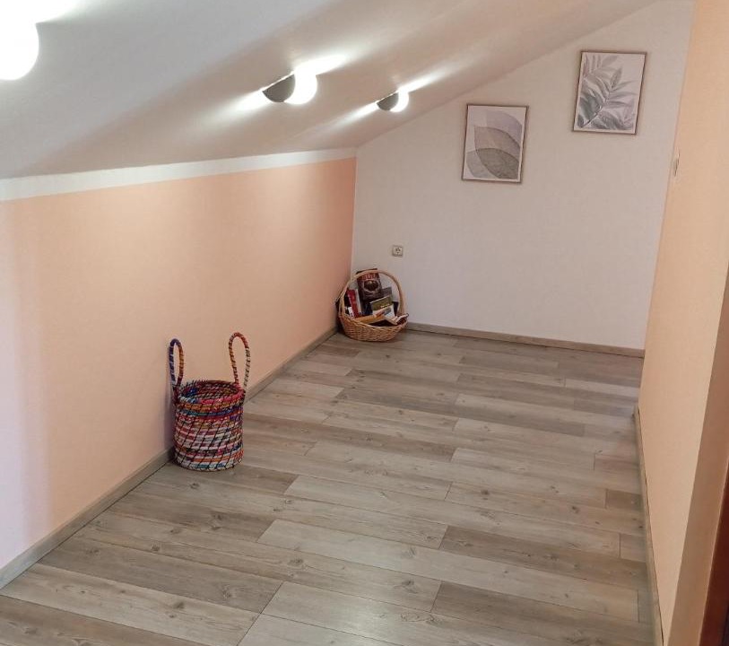 Photo of Others in Obrovac