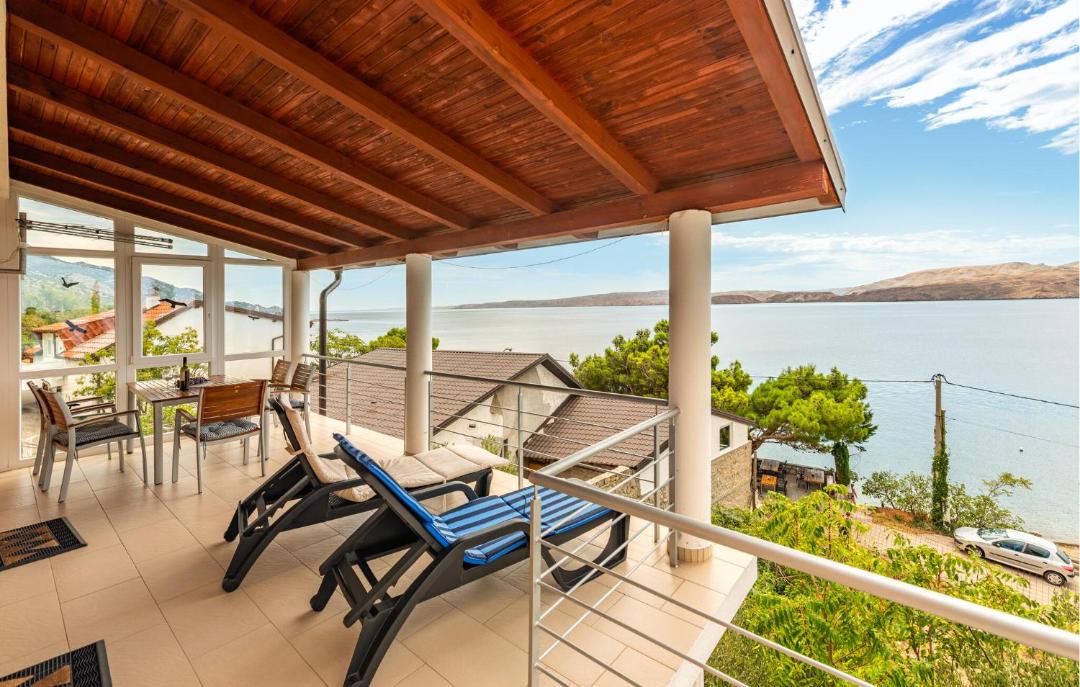 Photo of Patio Balcony in Karlobag