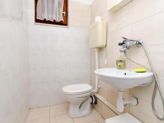 Photo of Bathroom in Zuljana
