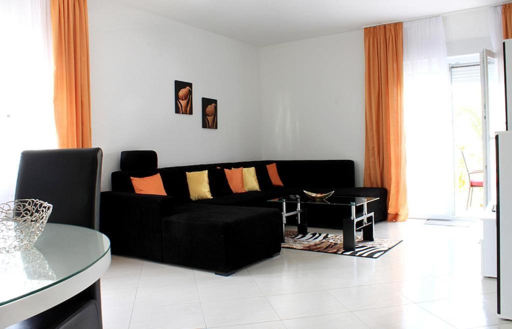Photo of Livingroom in Cilipi