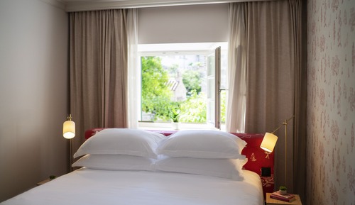 Superior Plus room