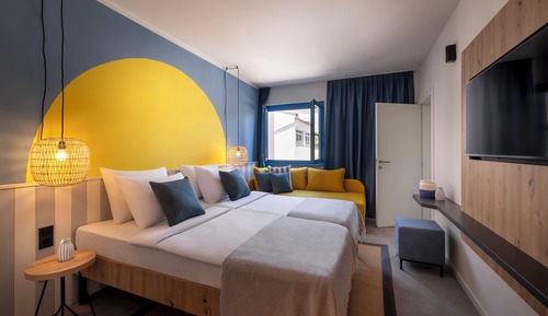Room for 2+1