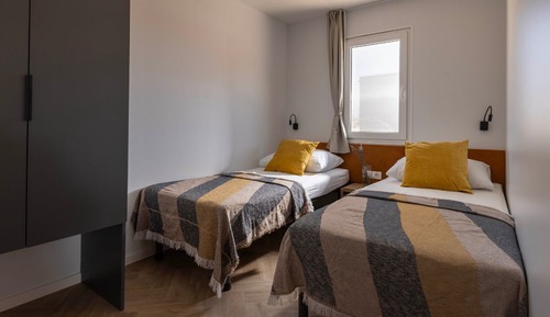 Marinus Deluxe Holiday Home with pool