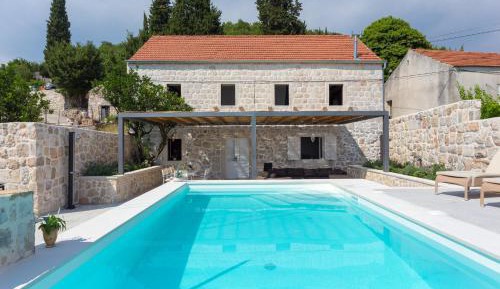 Villa with Sea View