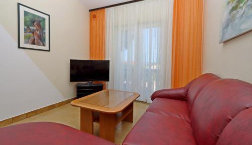 Two-Bedroom Apartment with Terrace and Sea View