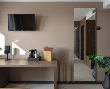 Premium Suite with Balcony