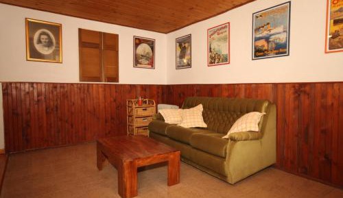 Three-Bedroom Vacation Home 